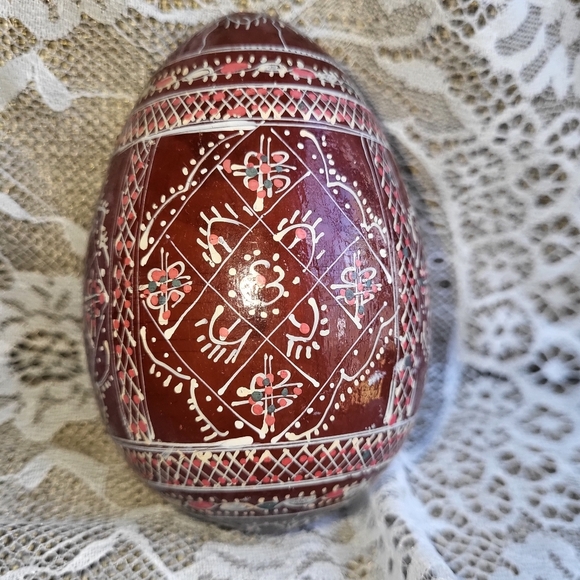 Vintage Ukrainian Pysanky  Hand Painted Egg - Picture 2 of 6